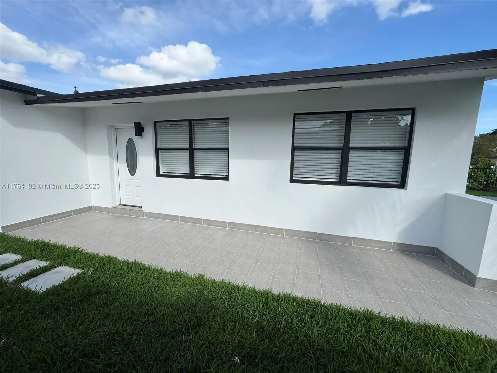 1605 NW 117th St, Miami FL 33167