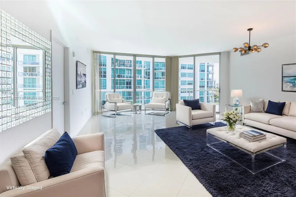 3131 NE 188th St # 805, Aventura FL 33180
