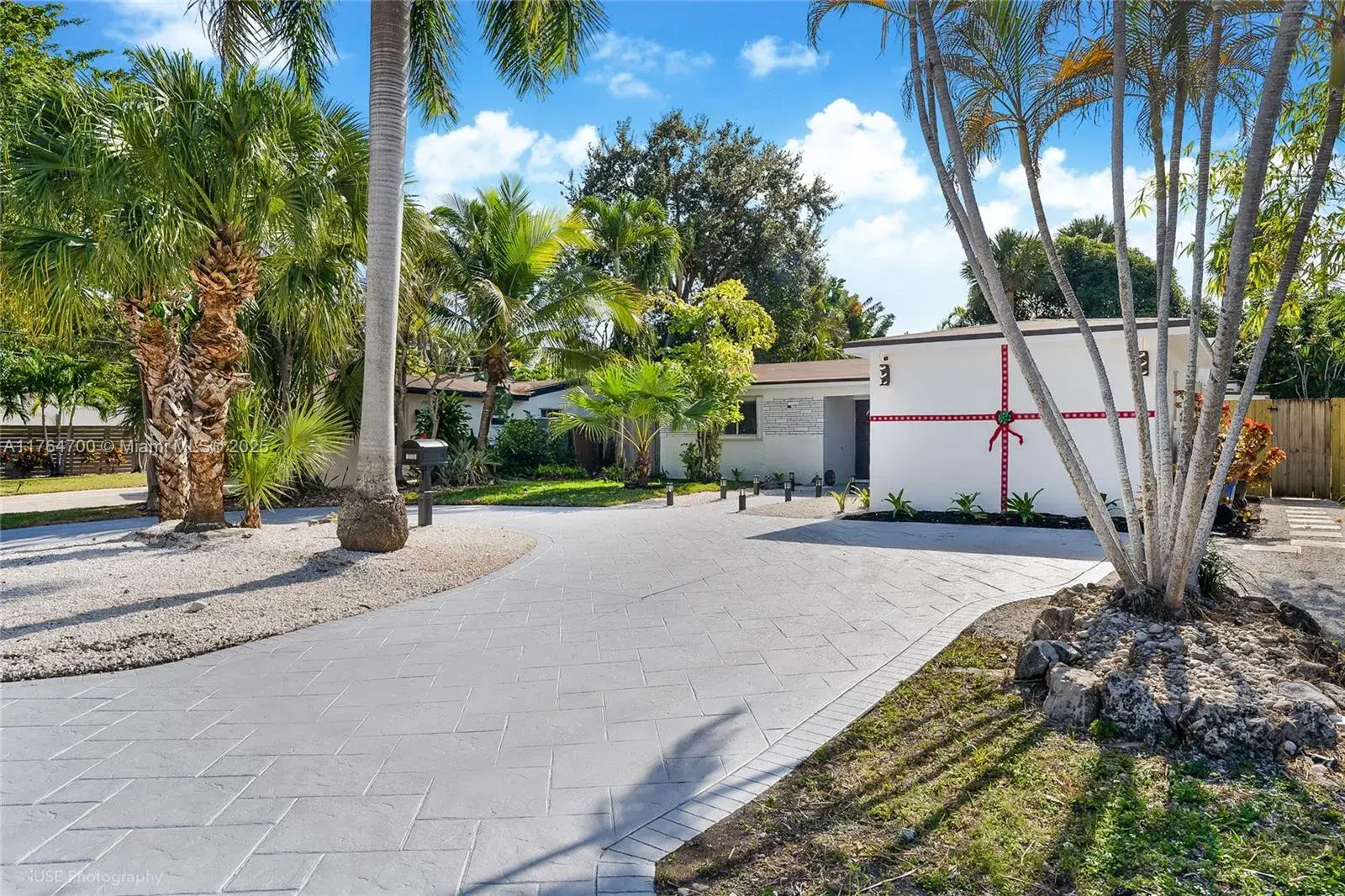 1000 SW 32nd ST, Fort Lauderdale FL 33315