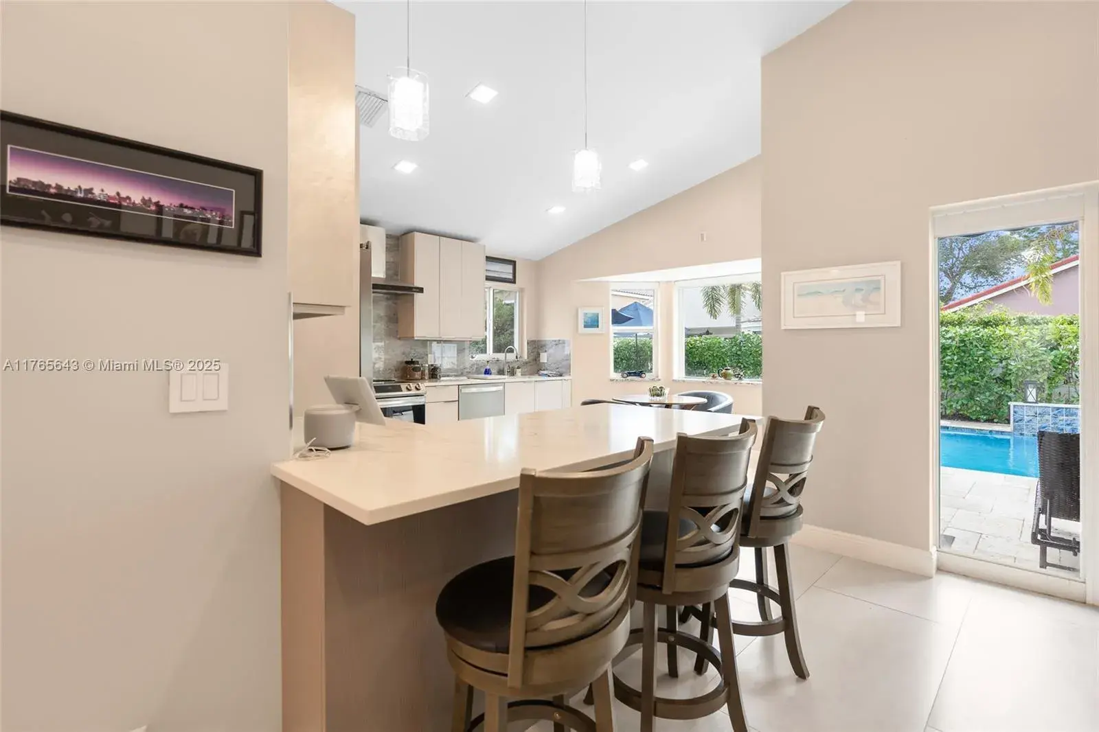 8442 NW 47th St, Coral Springs FL 33067