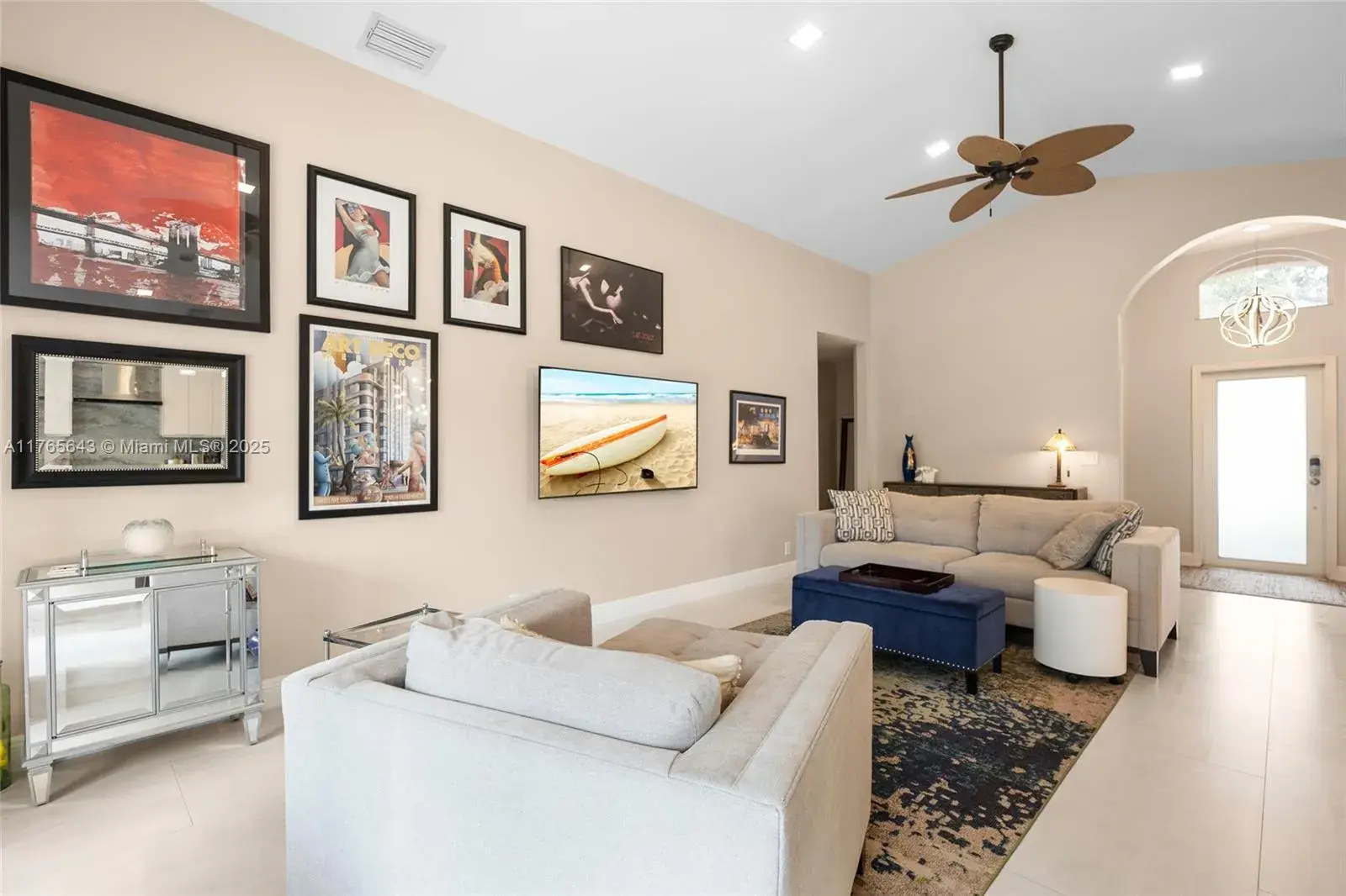 8442 NW 47th St, Coral Springs FL 33067
