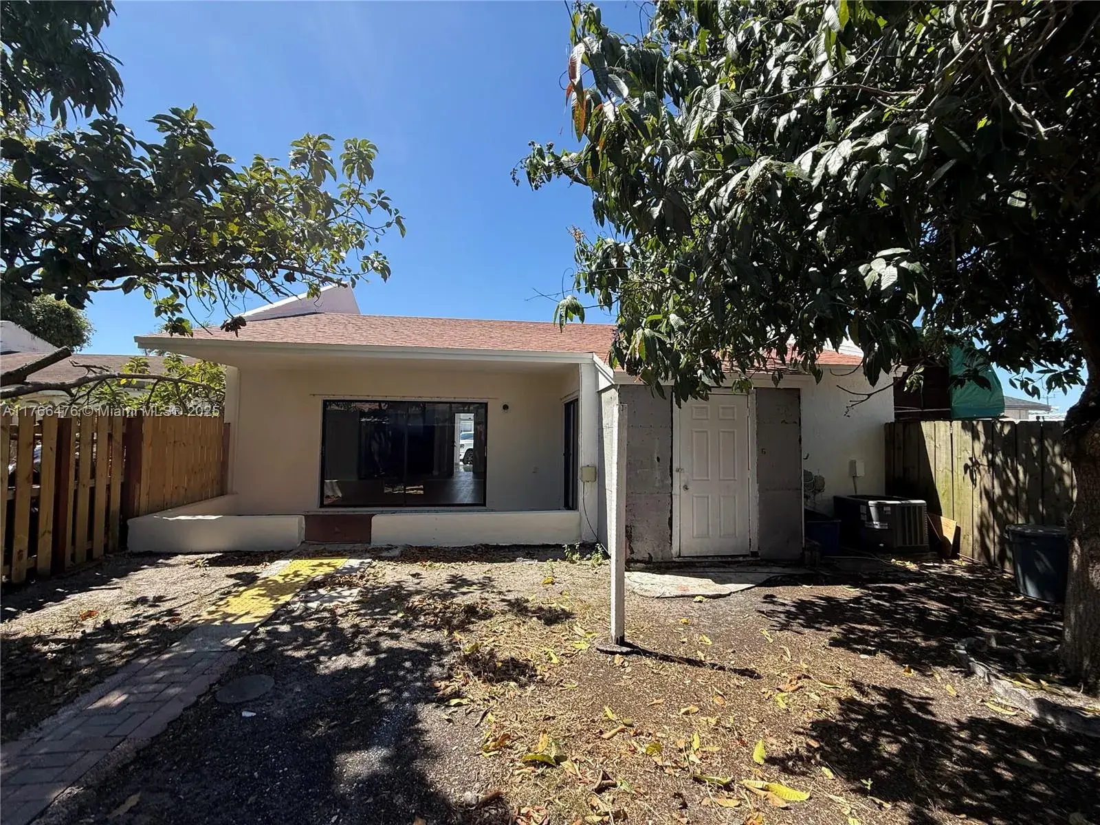19773 NW 52nd Pl # 19773, Miami Gardens FL 33055