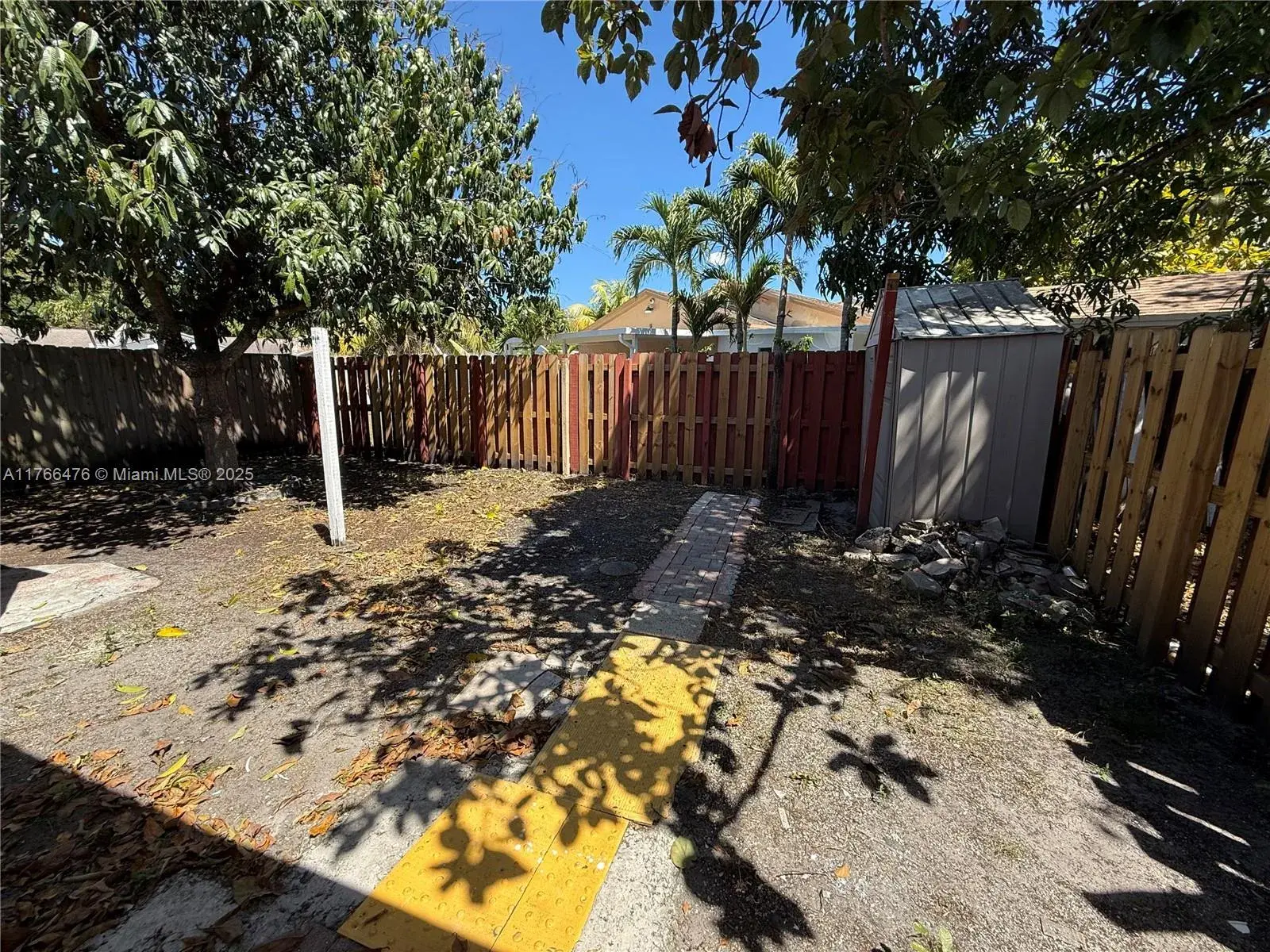 19773 NW 52nd Pl # 19773, Miami Gardens FL 33055
