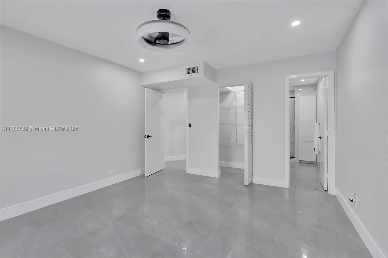 2271 NE 68th St # 2026, Fort Lauderdale FL 33308