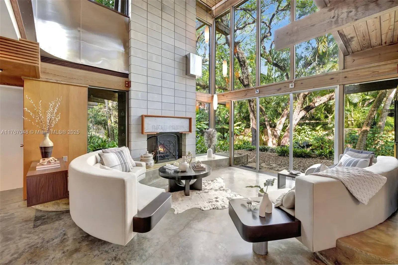 4 bedroom 3 bath Residential for sale at 2410 SW 29th Way, Fort Lauderdale FL 33312