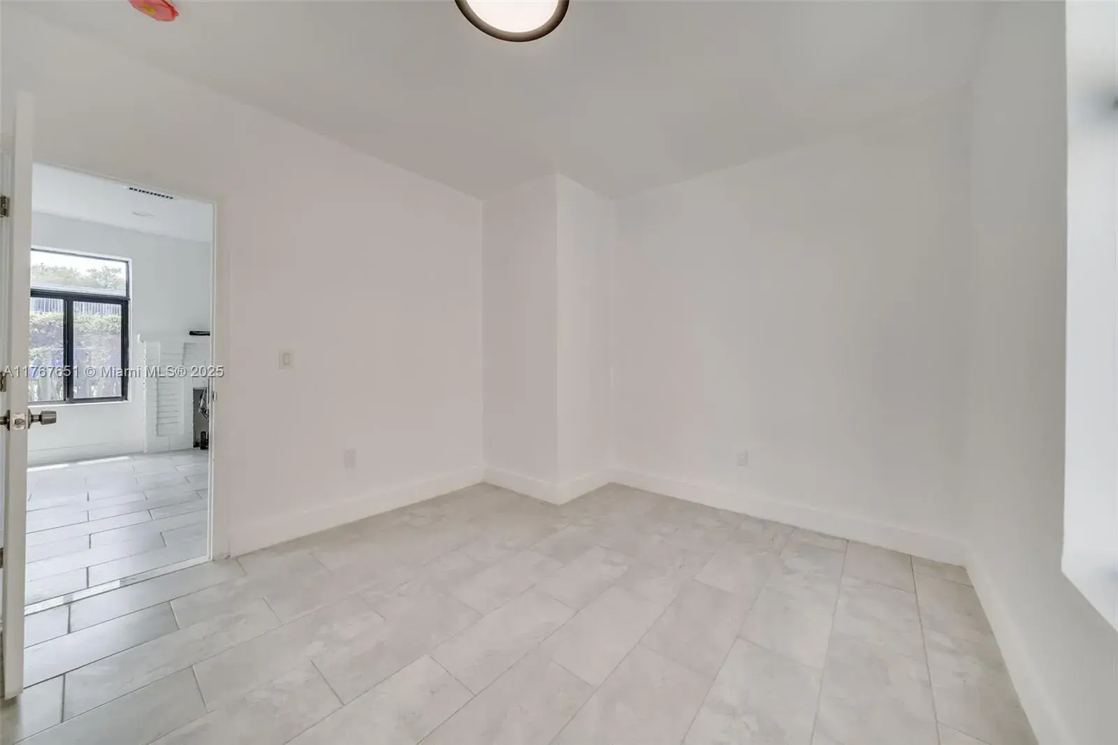 247 NW 54th St, Miami FL 33127