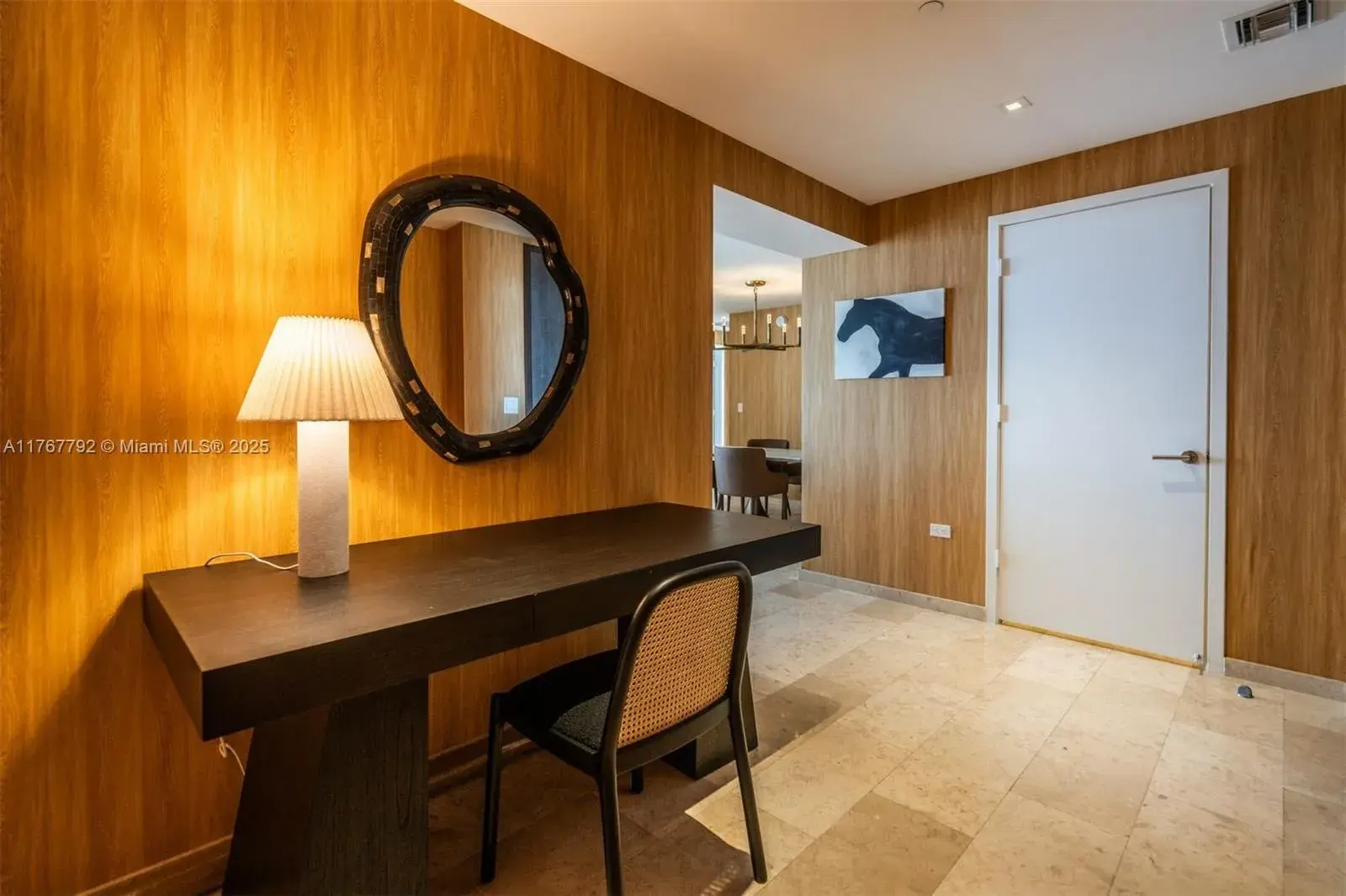 3 bedroom 3 bath Residential Lease for rent at 68 SE 6th St # 1403, Miami FL 33131