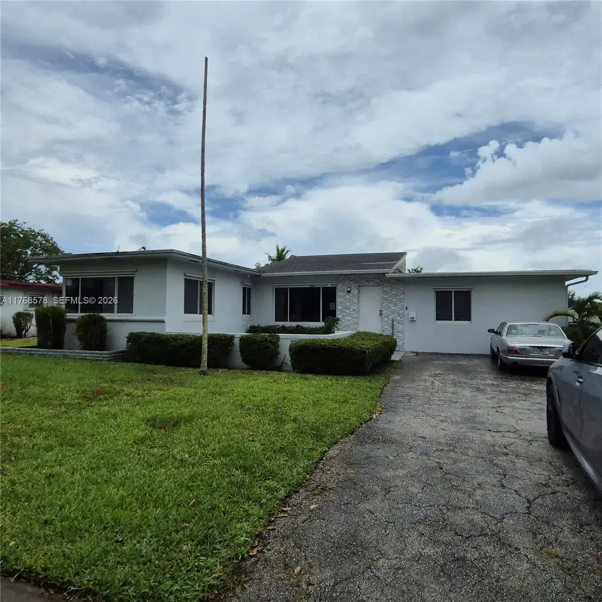 8320 NW 10 Ave, Miami FL 33150