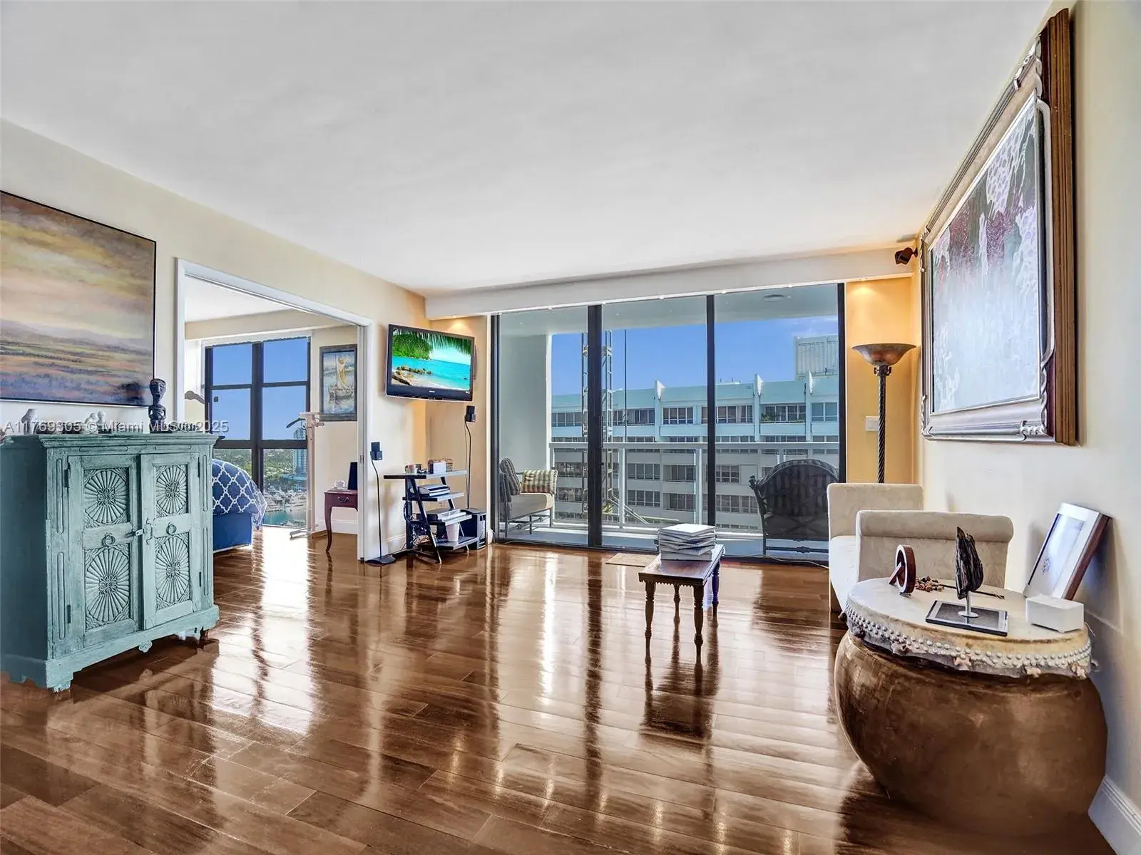 9 Island Ave # 2109, Miami Beach FL 33139