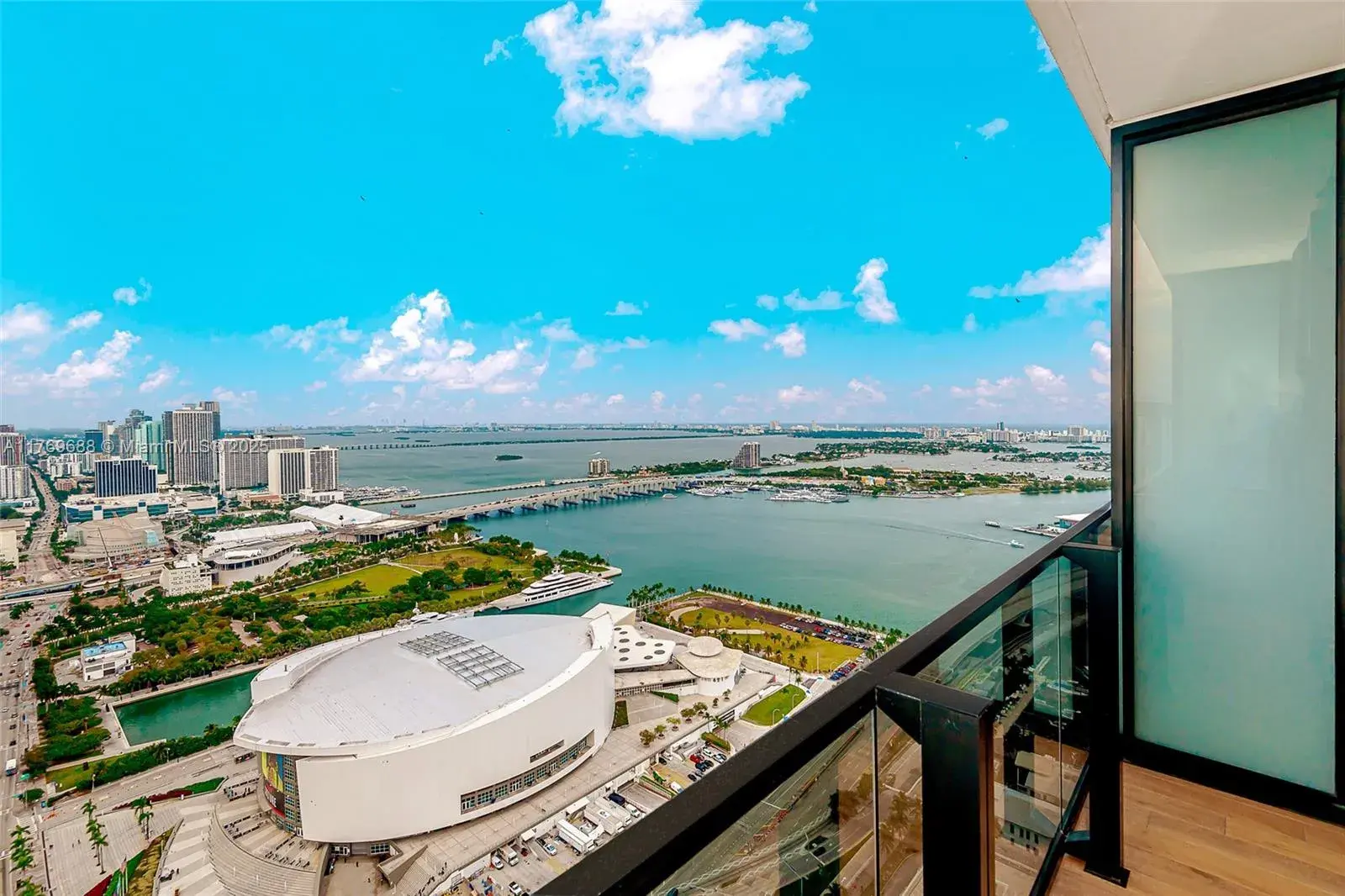 398 NE 5th St # 4008, Miami FL 33132