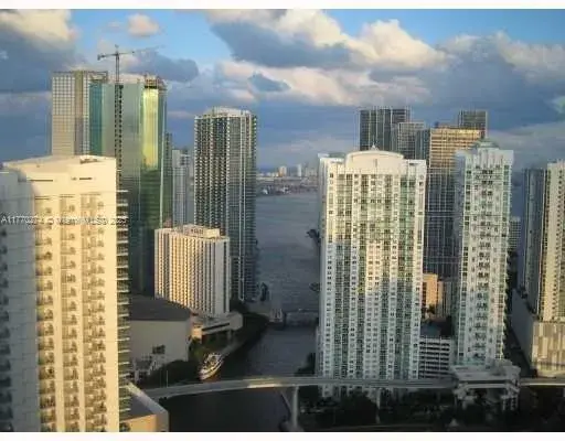 2 bedroom 2 bath Residential for sale at 90 SW 3rd St # 3610, Miami FL 33130
