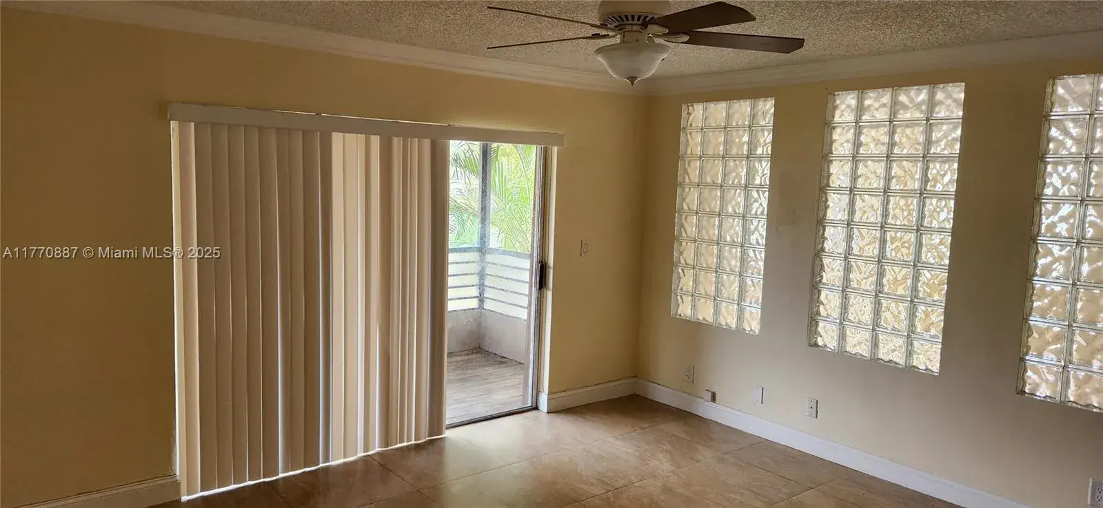 2 bedroom 2 bath Residential for sale at 2810 Riverside Dr # 4, Coral Springs FL 33065