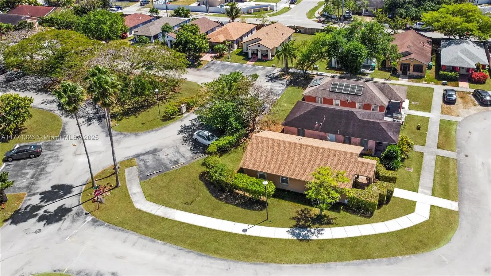 12227 SW 203rd St, Miami FL 33177