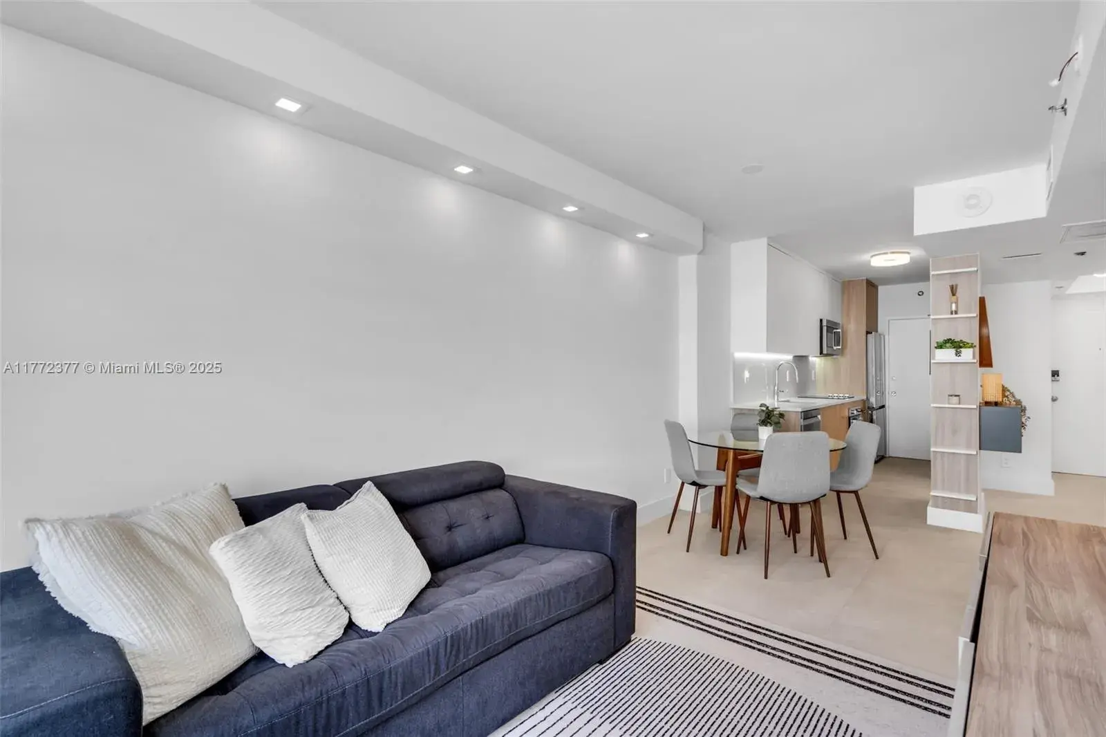 100 Lincoln Rd # 539, Miami Beach FL 33139