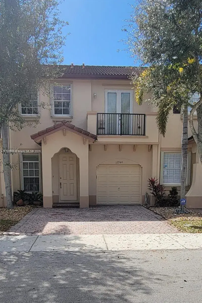 3 bedroom 2 bath Residential for sale at 12940 SW 135th St # 12940, Miami FL 33186