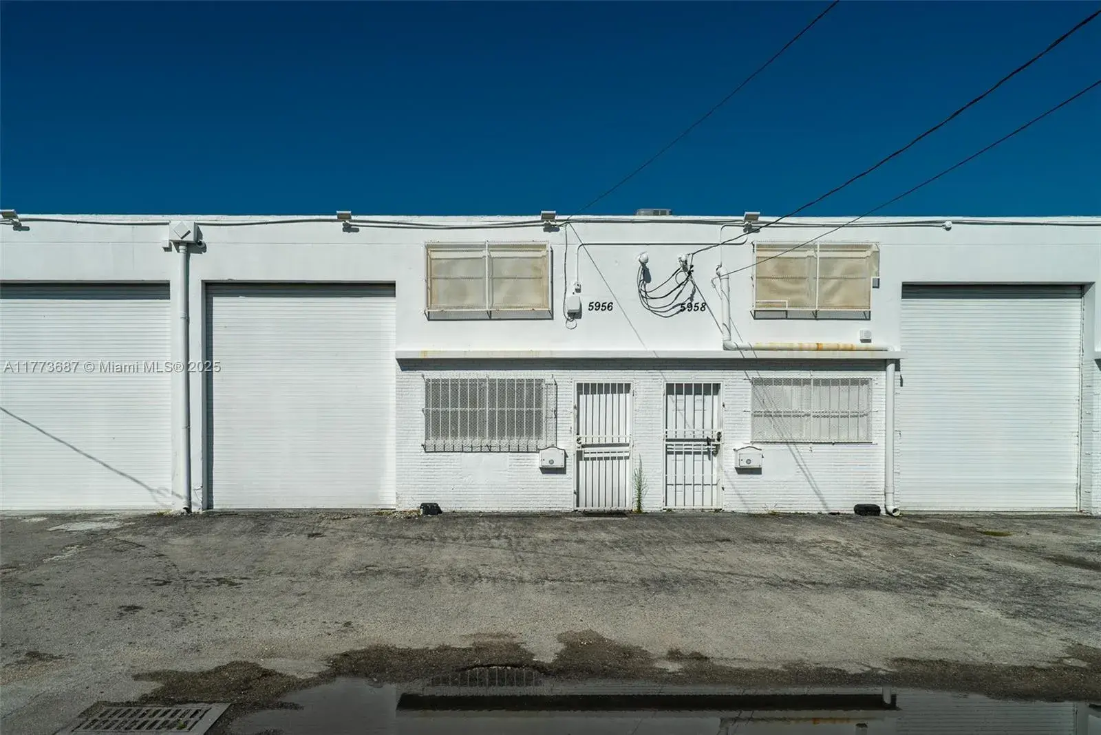 Commercial Sale for sale at 5956 NE 4 Ave # 5956, Miami FL 33137
