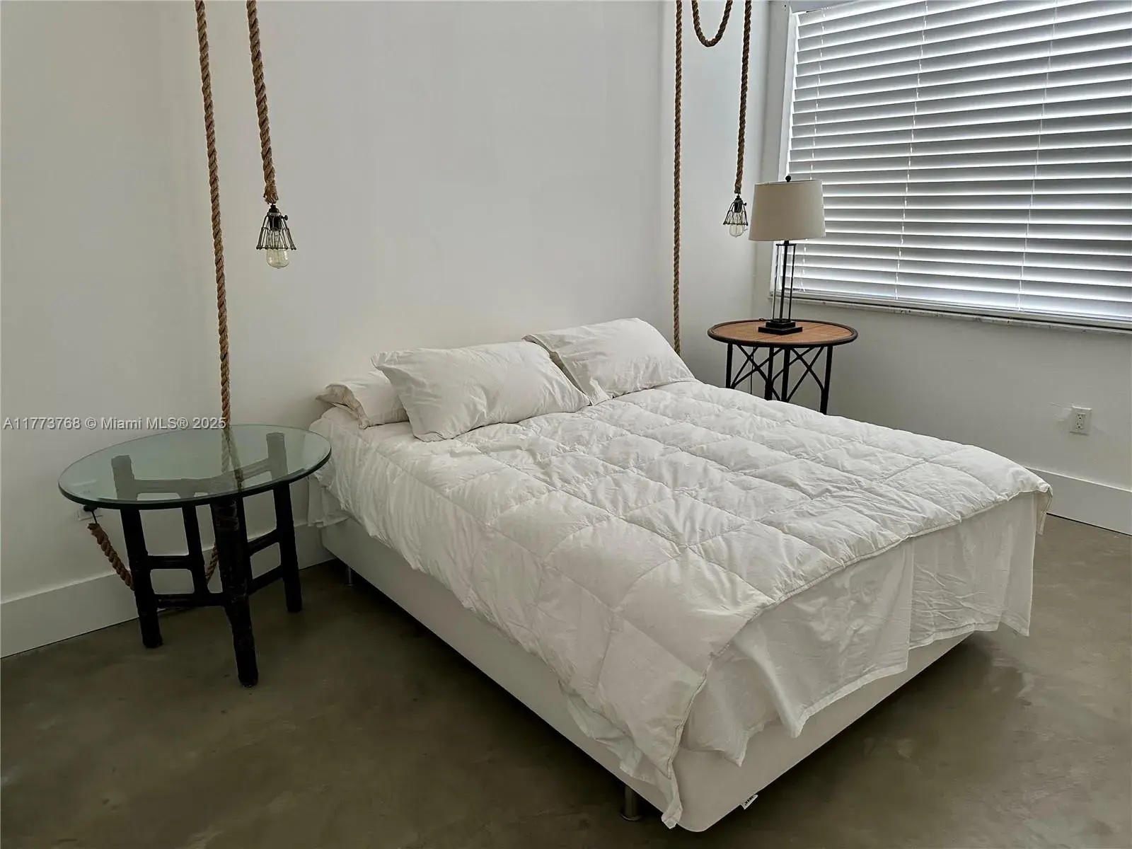 250 Galen Dr # 25, Key Biscayne FL 33149
