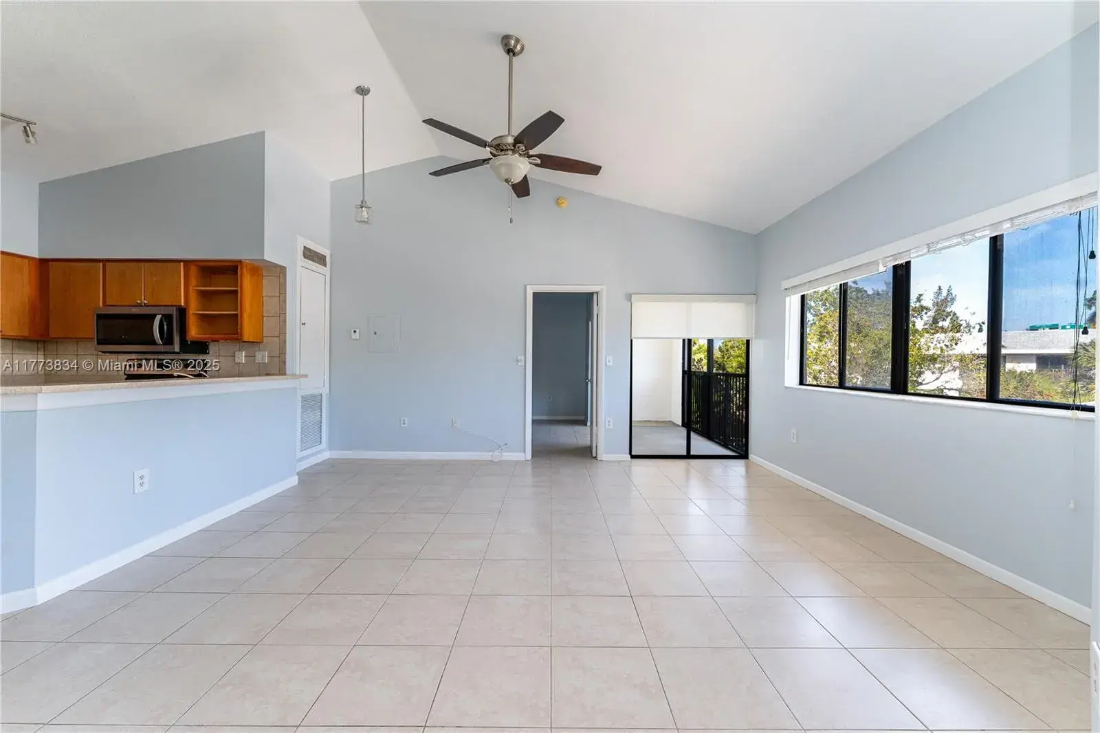 2445 SW 18th Ter # 706, Fort Lauderdale FL 33315