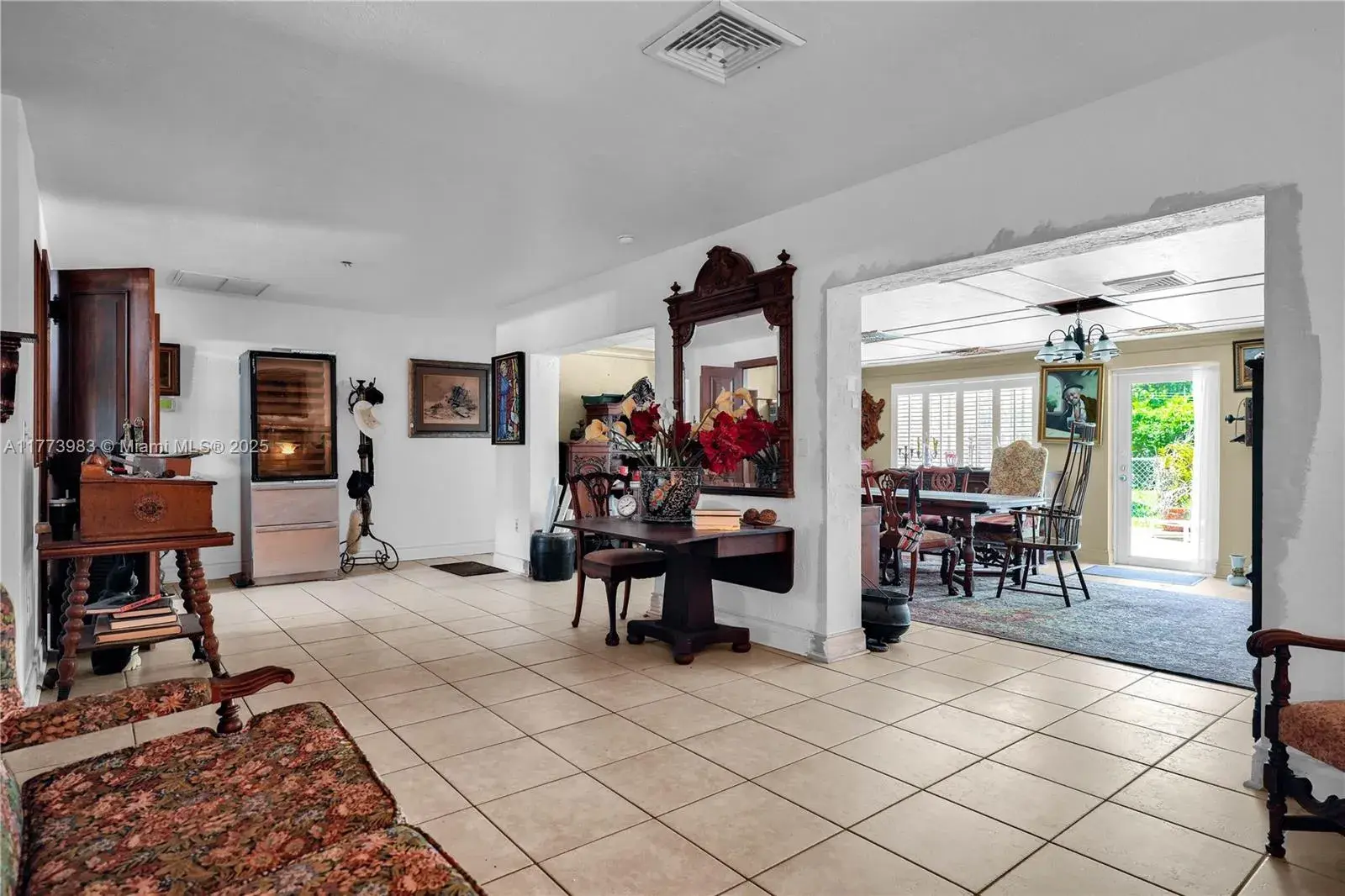 6415 SW 48th St, Miami FL 33155