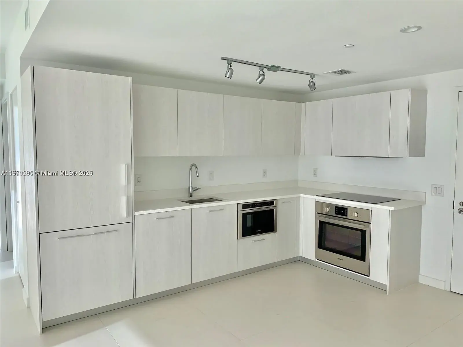 501 NE 31st St # 3509, Miami FL 33137