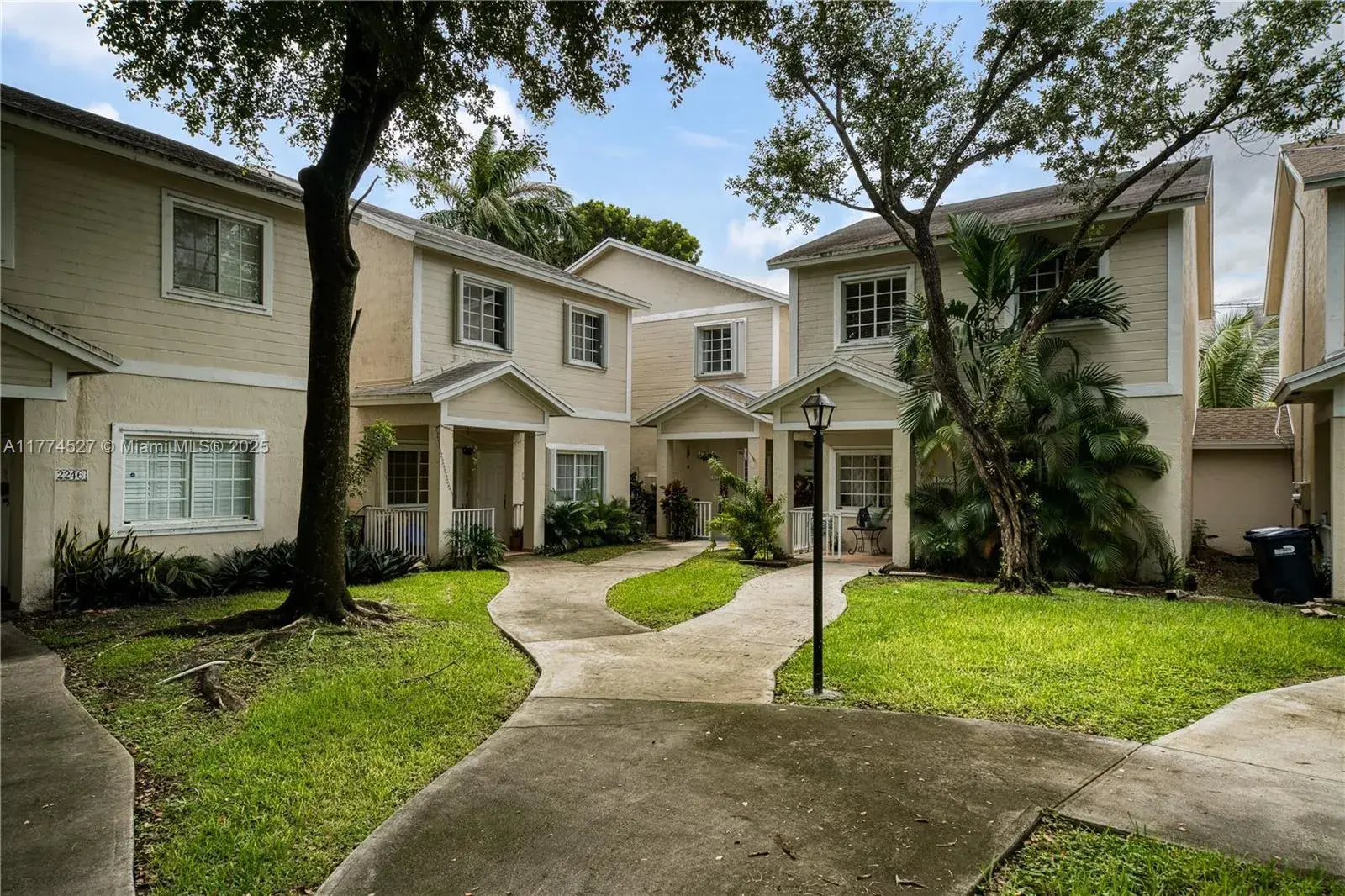 3 bedroom 2 bath Residential for sale at 12250 SW 148th Ter, Miami FL 33186