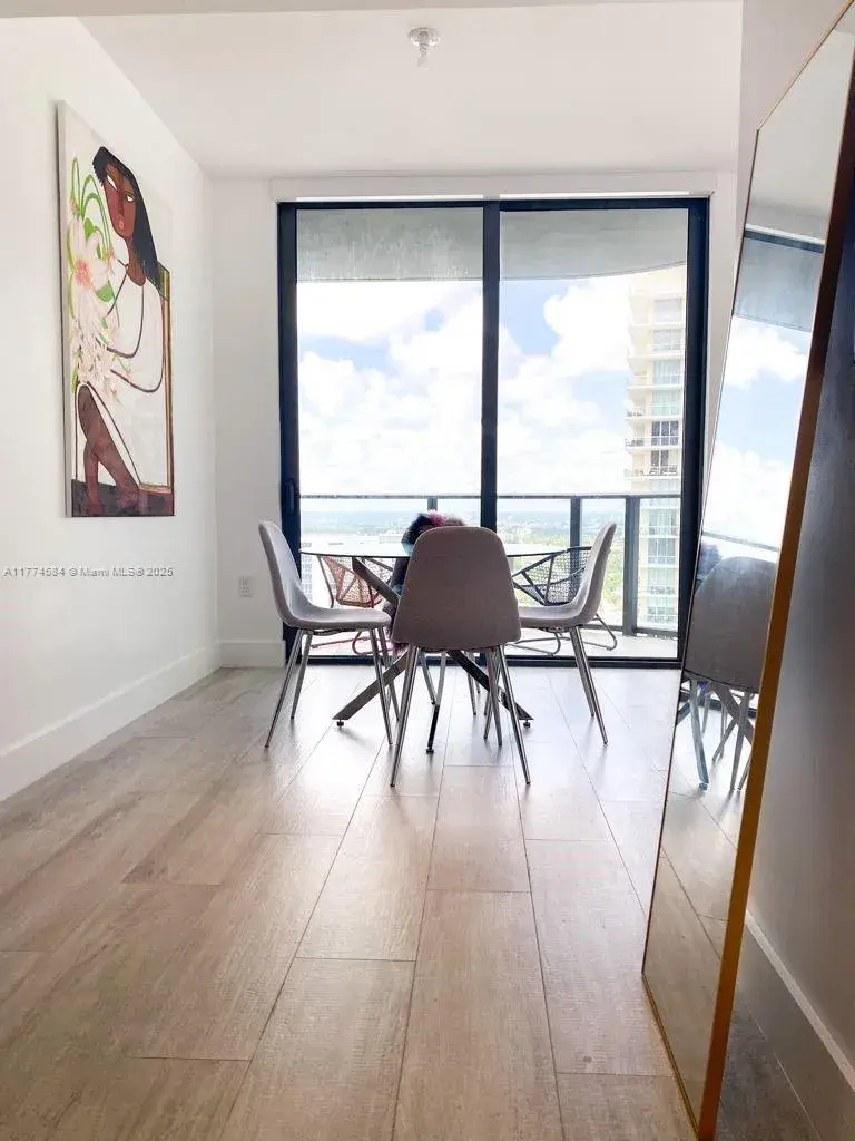 121 NE 34th St # 2415, Miami FL 33137