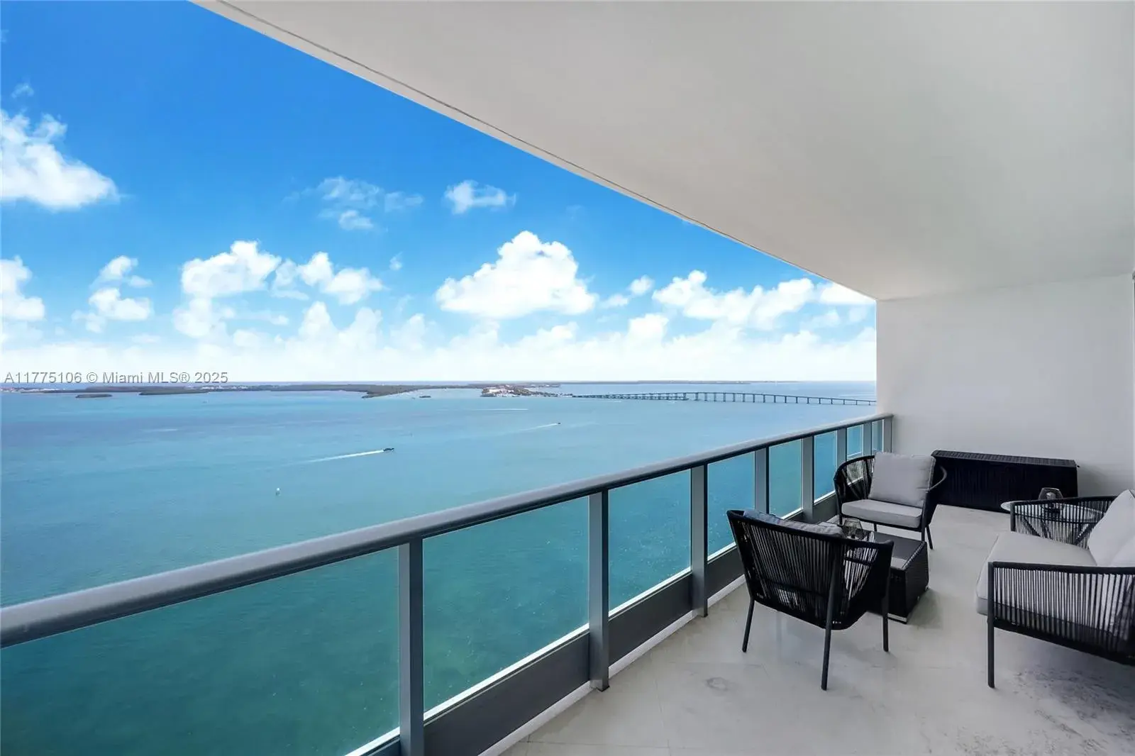 3 bedroom 3 bath Residential for sale at 1331 Brickell Bay Dr # 2605, Miami FL 33131