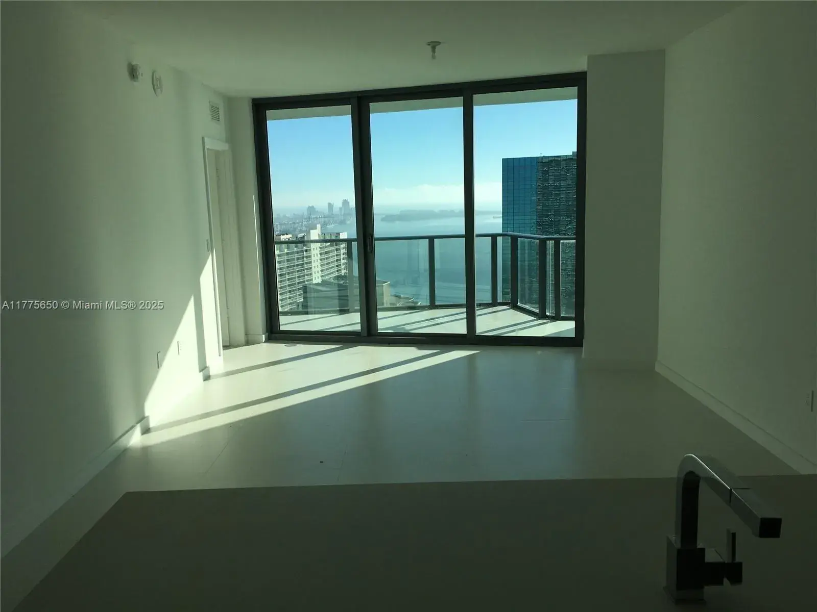 1300 S MIAMI AVE # 4003, Miami FL 33130