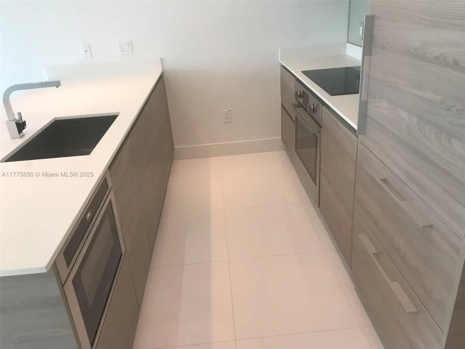1300 S MIAMI AVE # 4003, Miami FL 33130