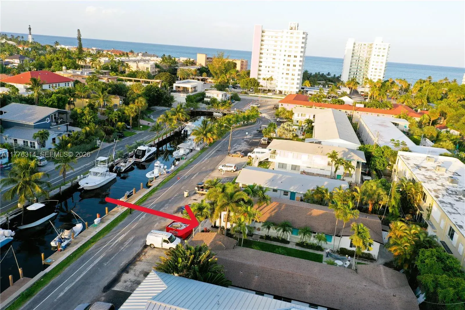 1 bedroom 1 bath for rent at 3210 Canal Dr # 8, Pompano Beach FL 33062