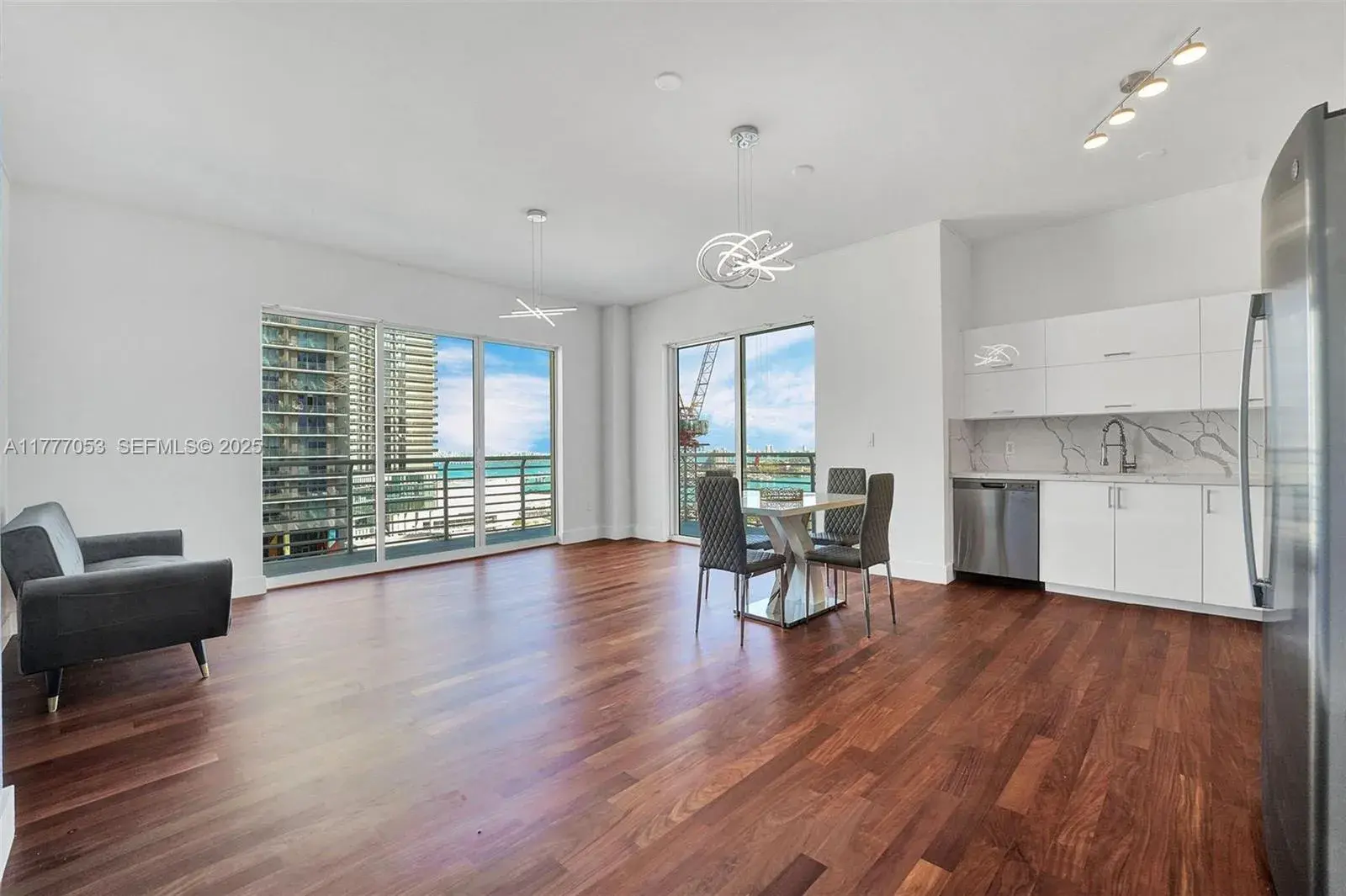 2 bedroom 2 bath Residential for sale at 234 NE 3rd St # 2202, Miami FL 33132