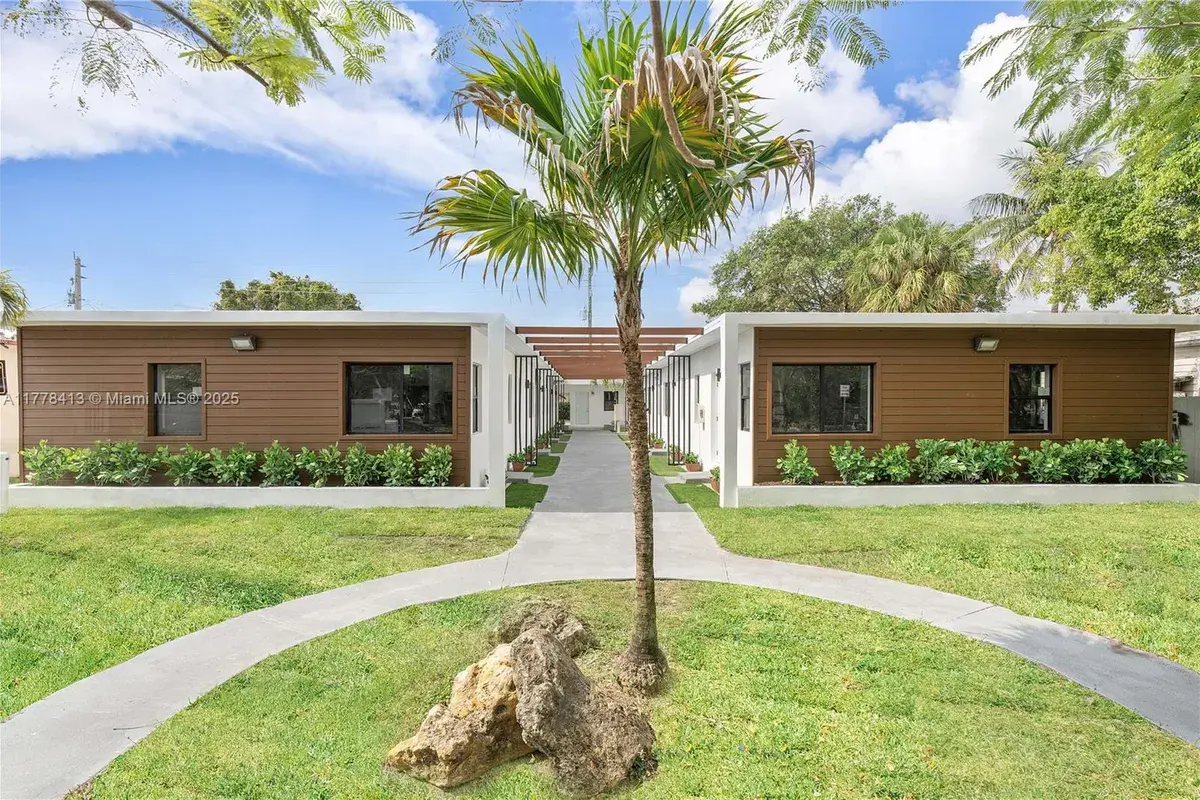 1946 Pierce St # 6, Hollywood FL 33020