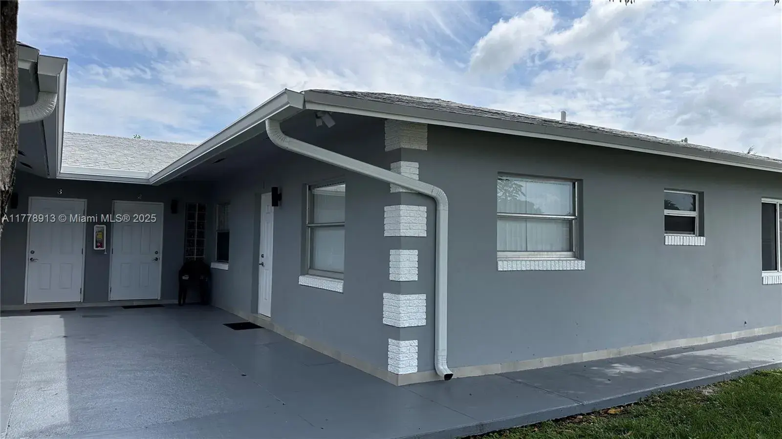 4101 NW 30th Ter, Lauderdale Lakes FL 33309