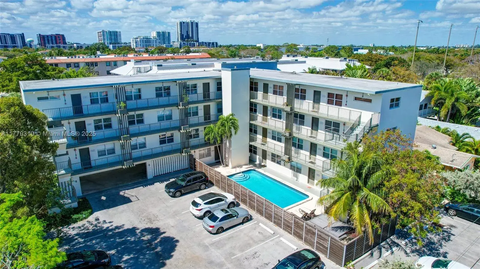 2 bedroom 2 bath Residential for sale at 609 NE 13th Ave # 301, Fort Lauderdale FL 33304