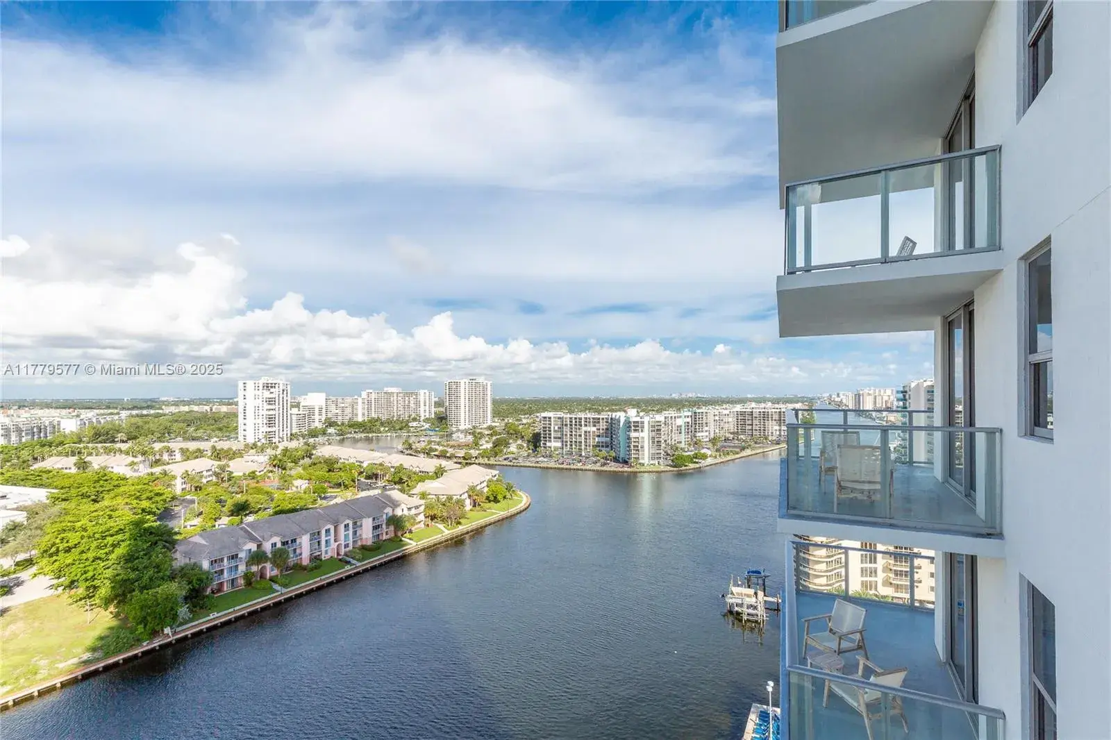 4010 S Ocean Dr # R2204, Hollywood FL 33019