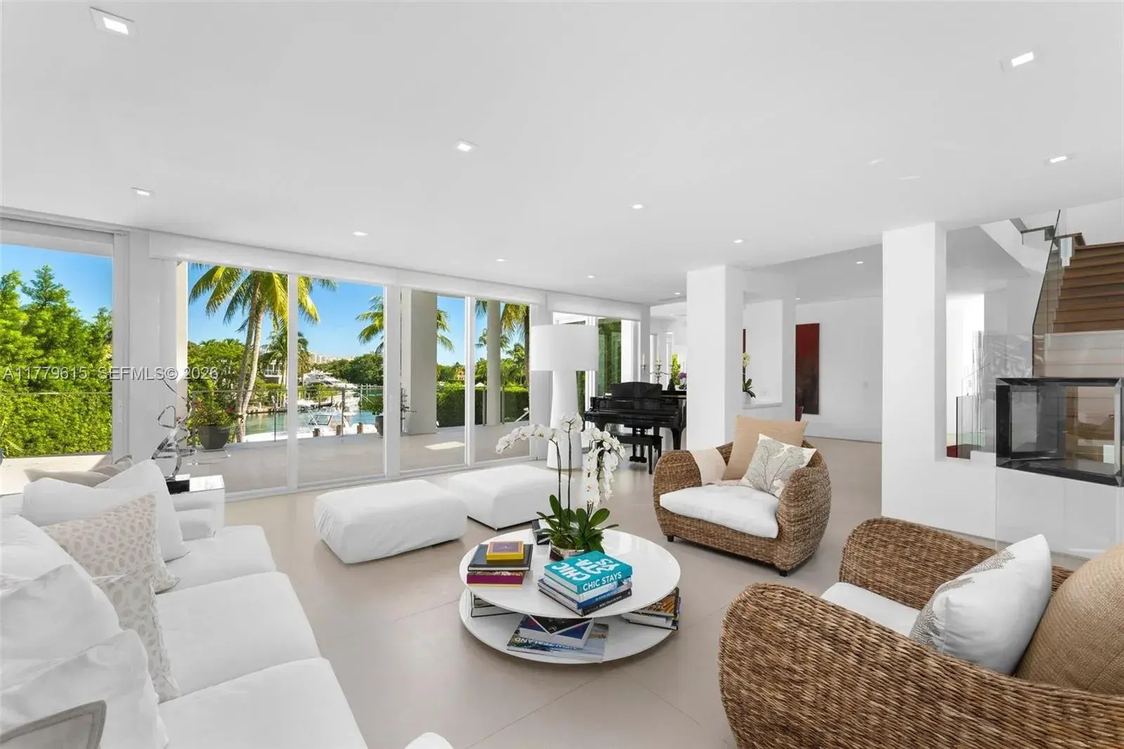 481 S Mashta Drive, Key Biscayne FL 33149