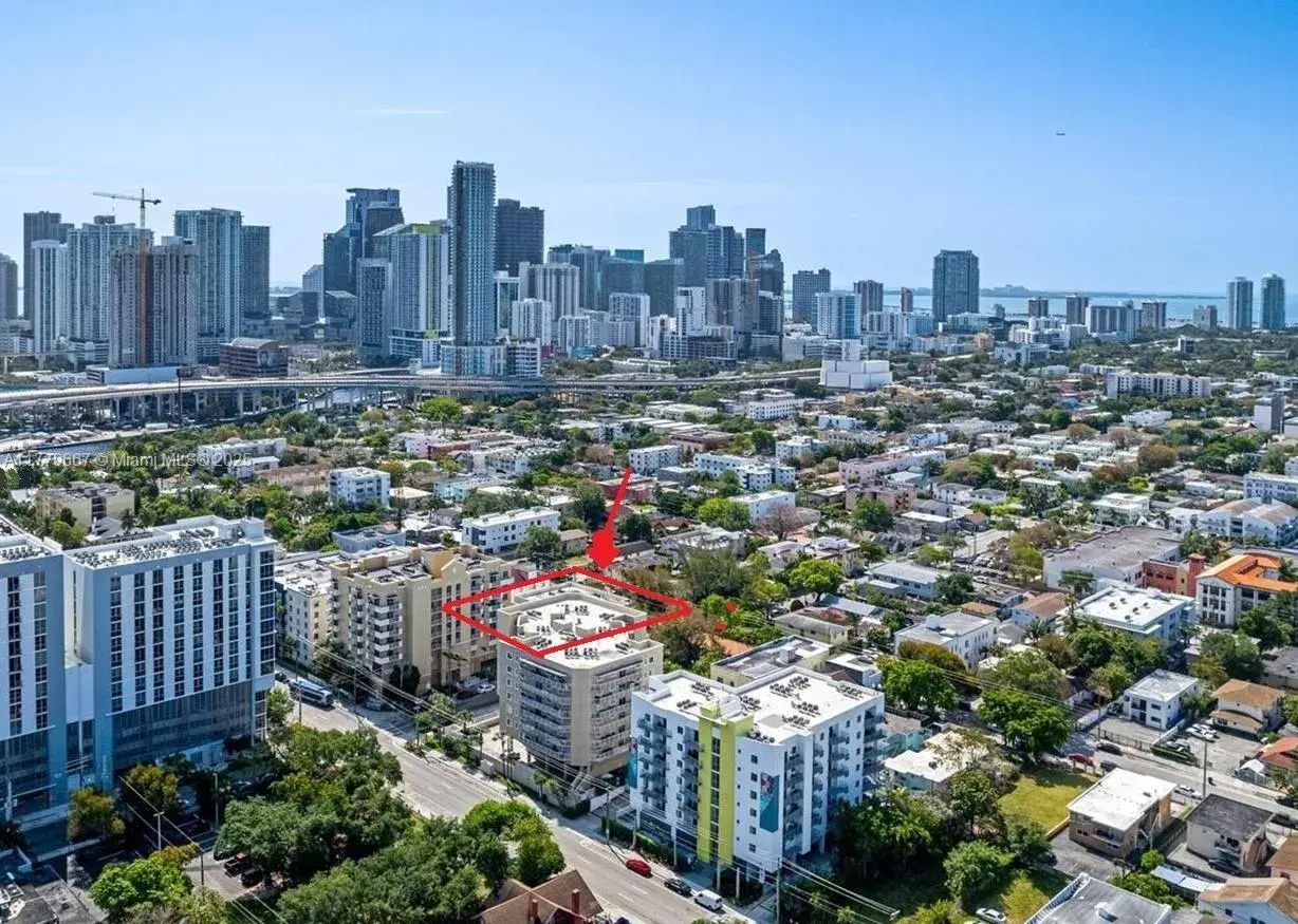 2 bedroom 2 bath Residential for sale at 102 SW 6th Ave # 701, Miami FL 33130