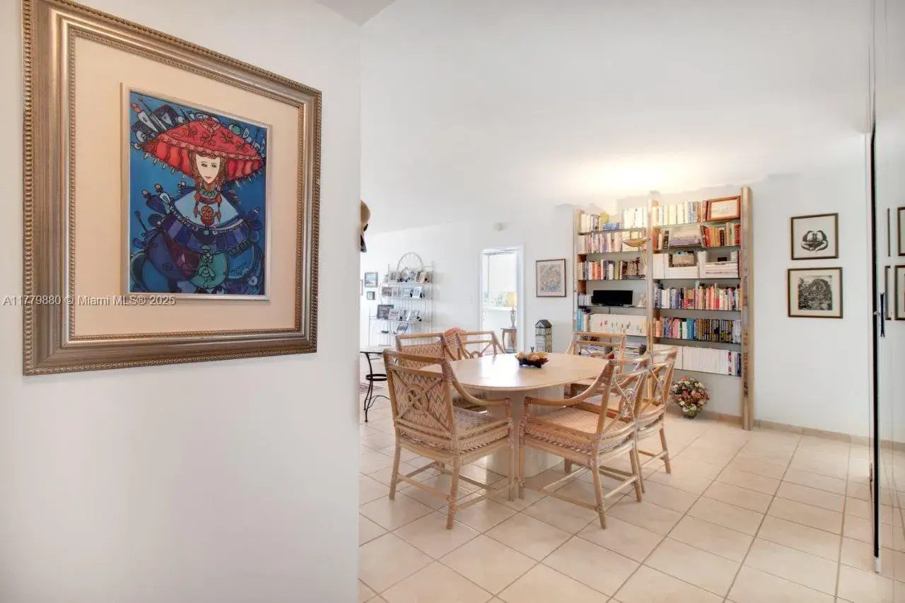 5005 Collins Ave # 319, Miami Beach FL 33140