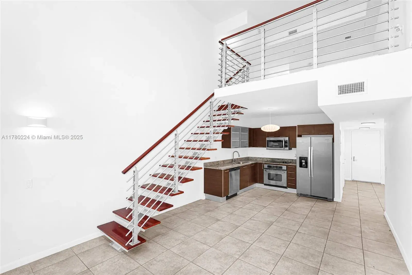 41 SE 5th St # 406, Miami FL 33131