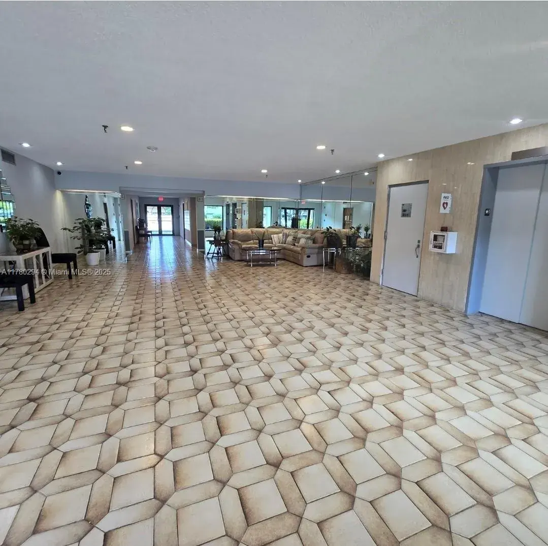 2 bedroom 2 bath Residential for sale at 1301 NE 7th St # 217, Hallandale Beach FL 33009