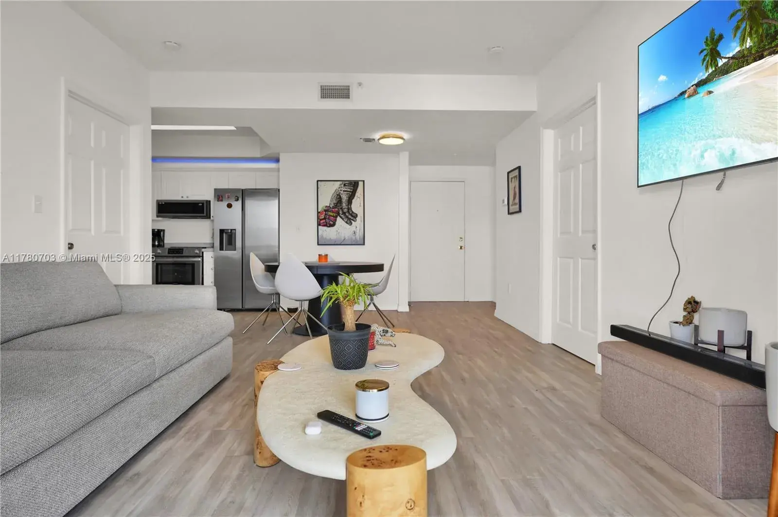 3500 Coral Way # 1010, Miami FL 33145