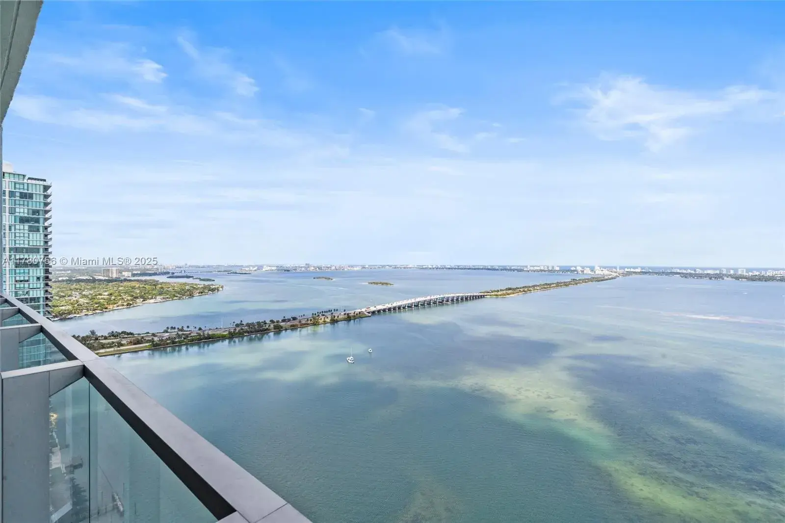 2 bedroom 2 bath Residential for sale at 2900 NE 7th Ave # 4104, Miami FL 33137