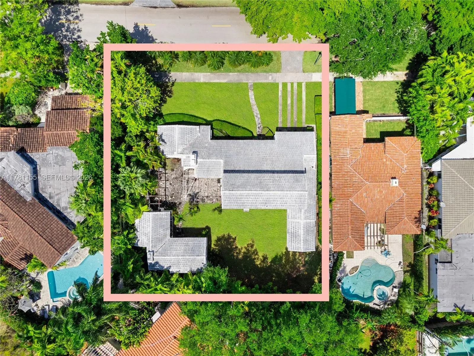 6371 N Bay Rd, Miami Beach FL 33141