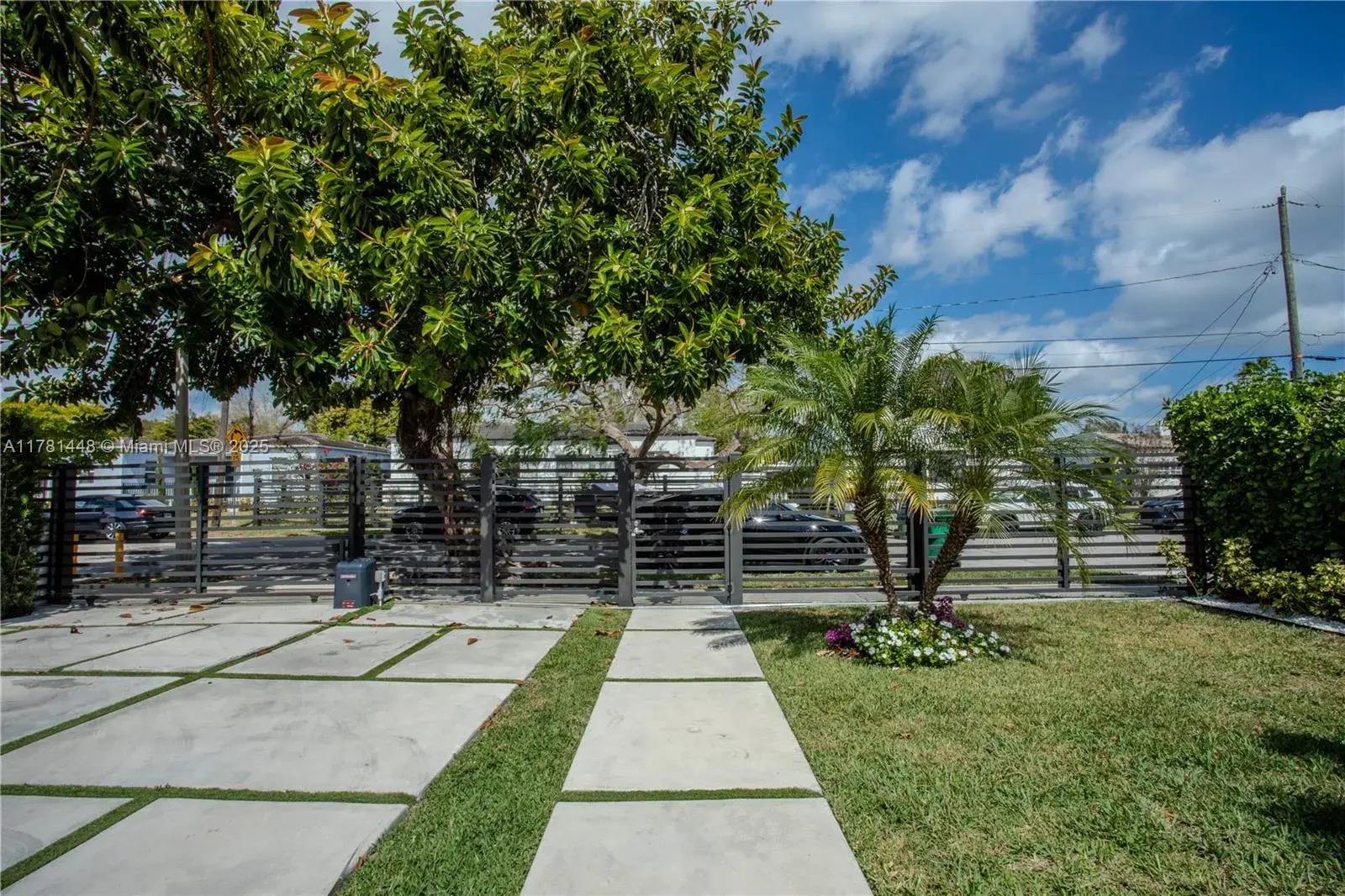 1864 SW 14th Ter, Miami FL 33145