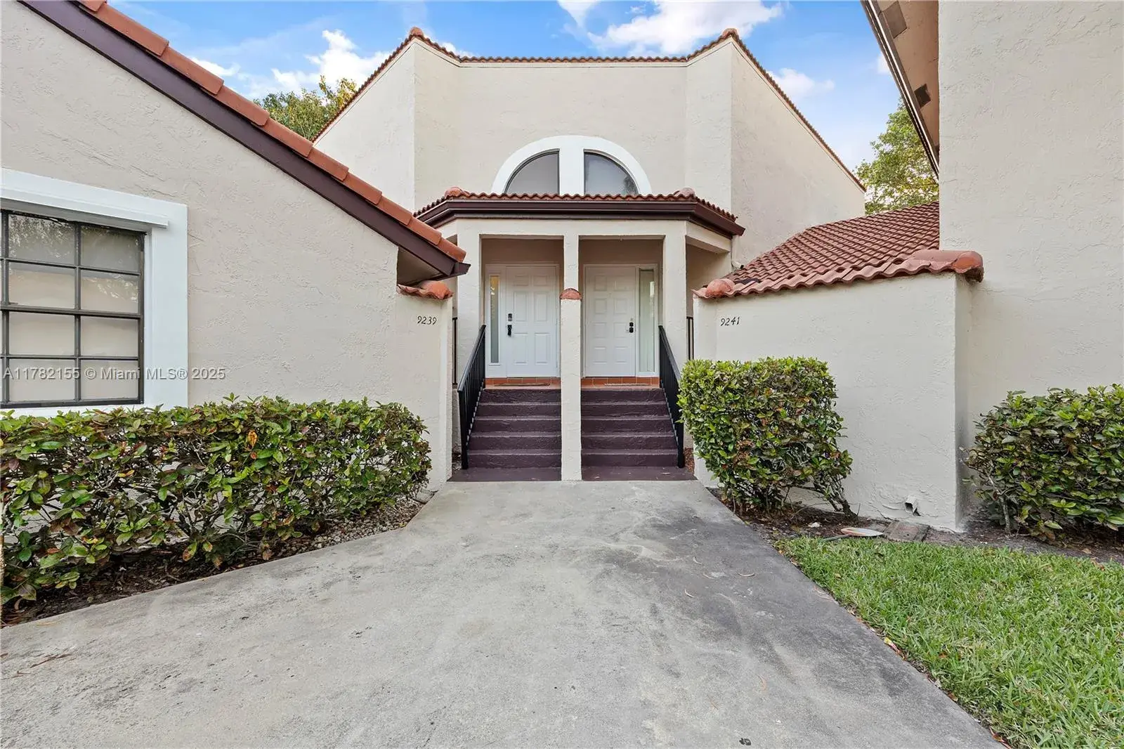 9239 W Sunrise Blvd, Plantation FL 33322
