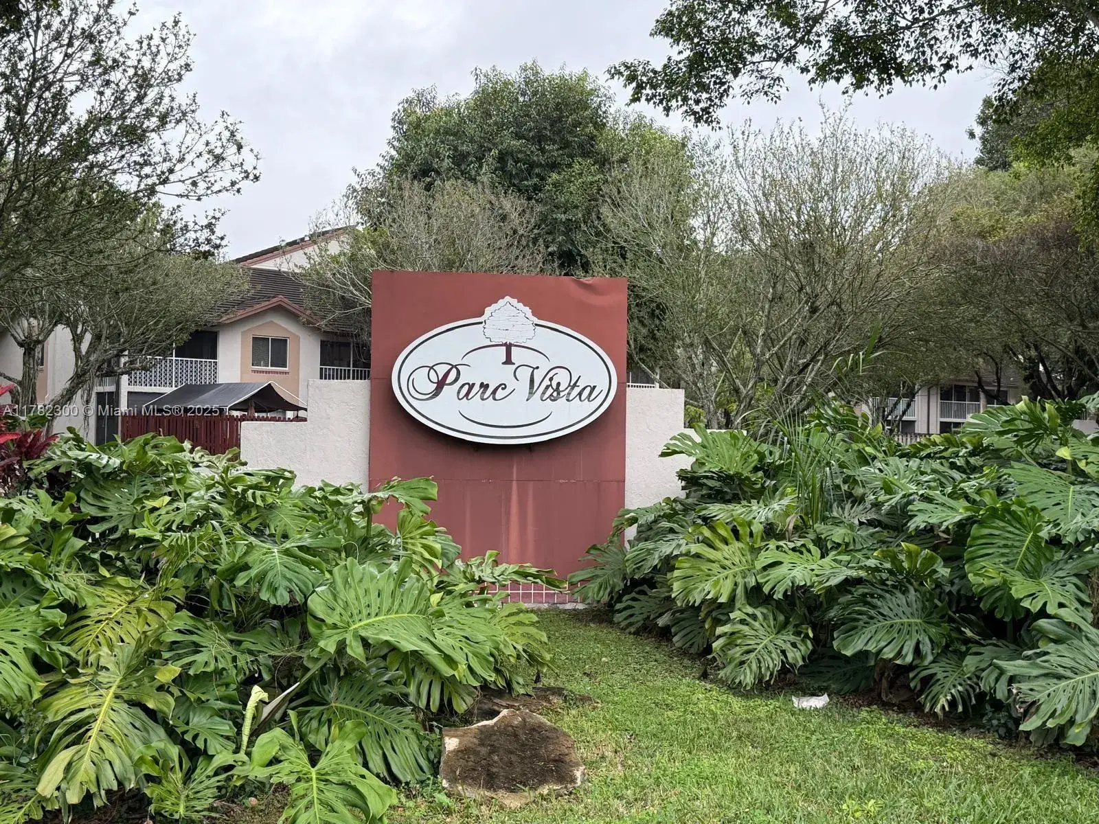 2 bedroom 2 bath Residential for sale at 9121 SW 138th Pl # 9121, Miami FL 33186