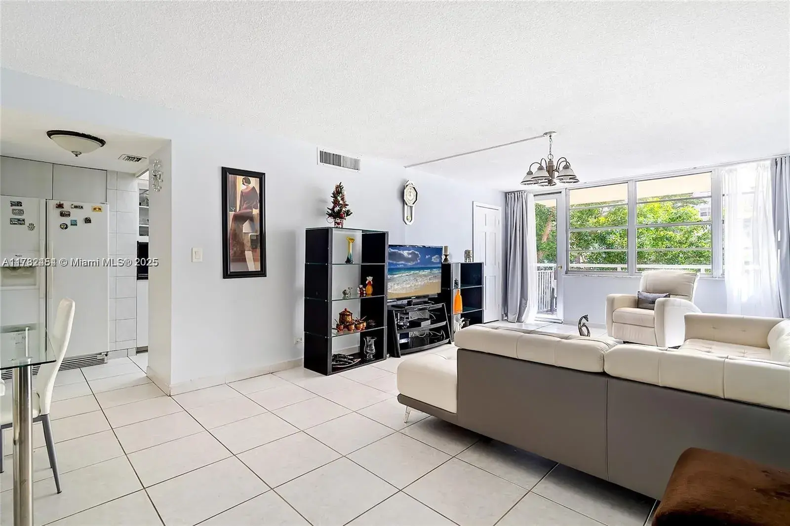 251 174th St # 107, Sunny Isles Beach FL 33160