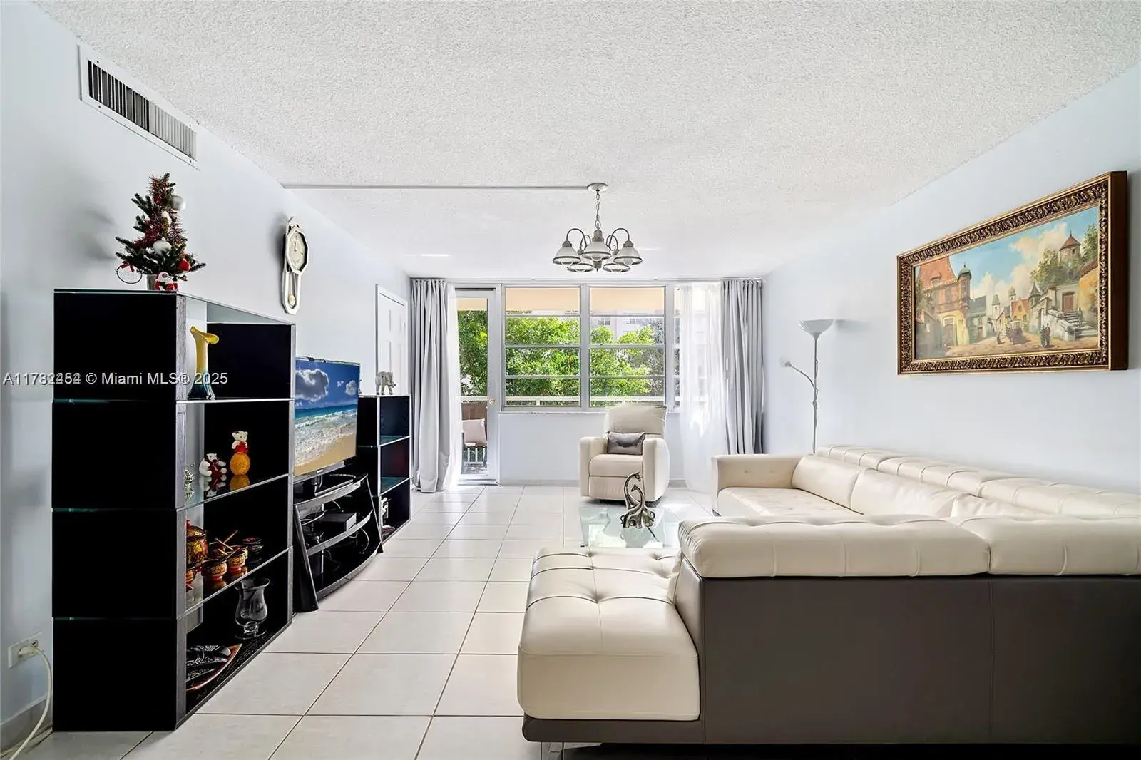 251 174th St # 107, Sunny Isles Beach FL 33160