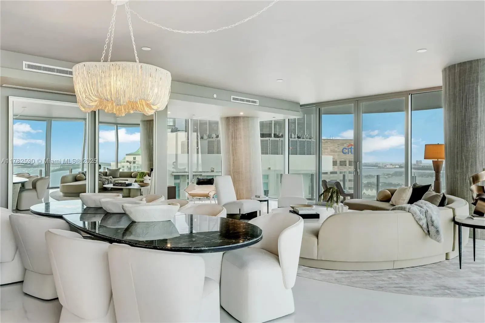 300 Biscayne Blvd Way # 4101, Miami FL 33131