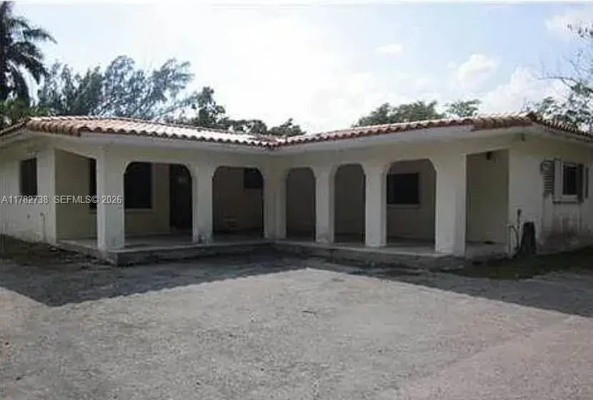 5 bedroom 4 bath Residential for sale at 1860 NW 107th St, Miami FL 33167
